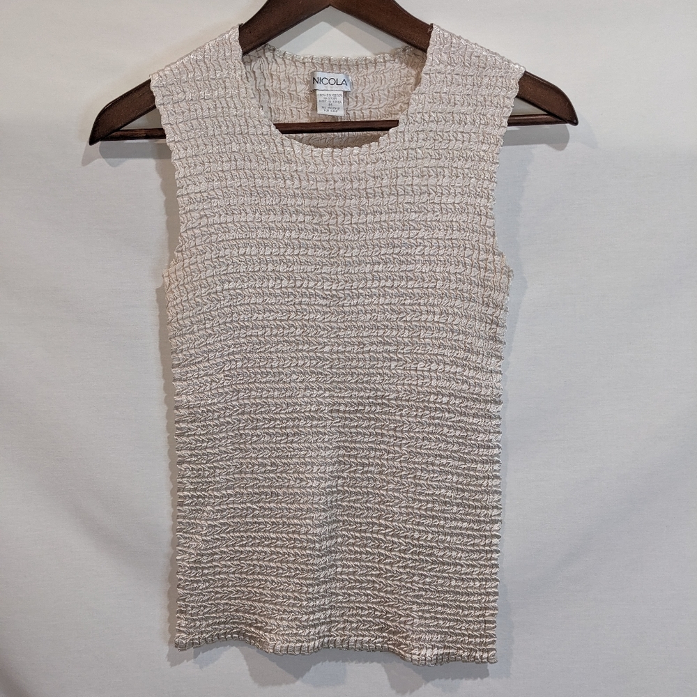 Vintage Nicola Satin Champagne Textured Bubble Tank Size M - Picture 3 of 8